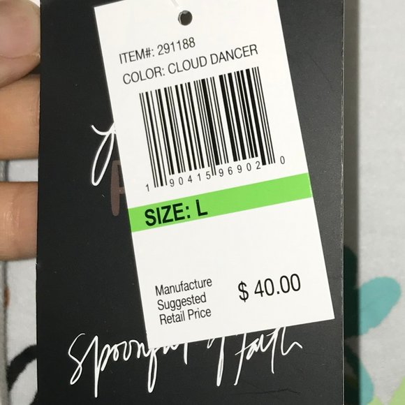 NWT Feeling Proud brand "Black is beautiful" white hoodie floral design - Picture 6 of 6